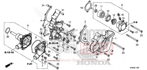 WATER PUMP/CLUTCH SLAVE CYLINDER VFR800FH de 2017